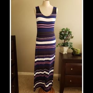 🏖Merona Maxi dress